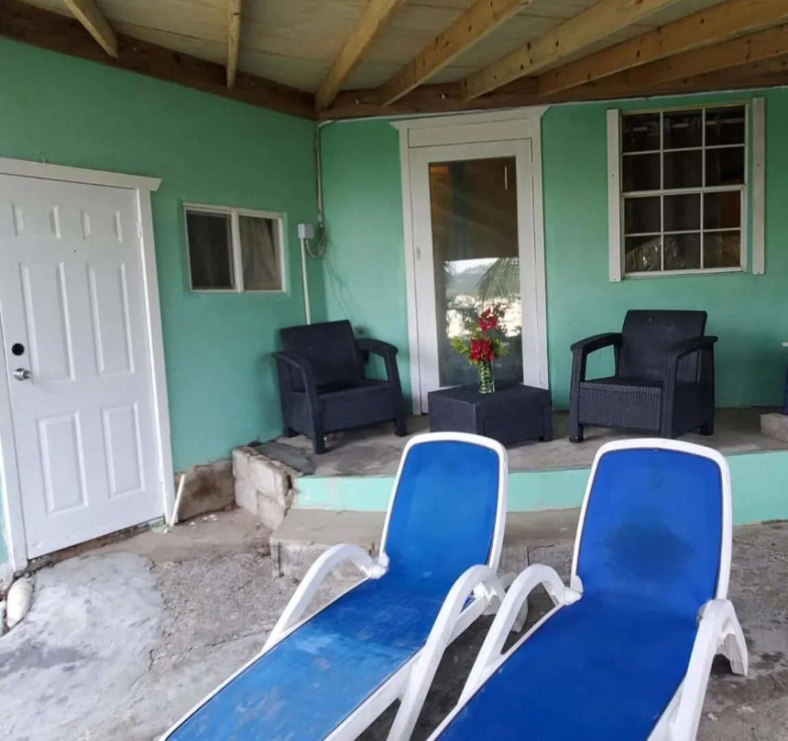 Beachfront Cozy Apt Gros Islet